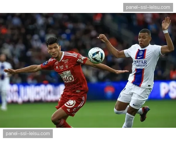 法甲：巴黎圣日耳曼5-1大胜，领先优势扩大至12分